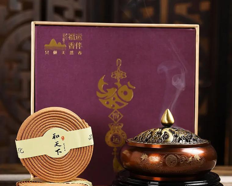 家里烧檀香的好处（檀香的神秘力量与健康益处）(图1)
