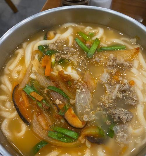 狗狗吃什么容易上火?(预防狗狗上火,从饮食做起!)(图2) 狗狗吃什么容易上火?(预防狗狗上火,从饮食做起!)(图2)